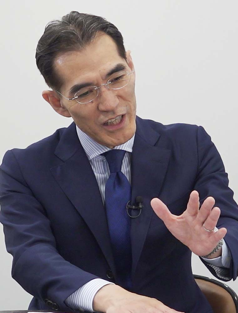 朝倉 智也