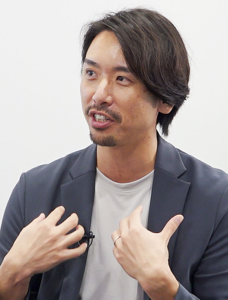 にぐ先生氏