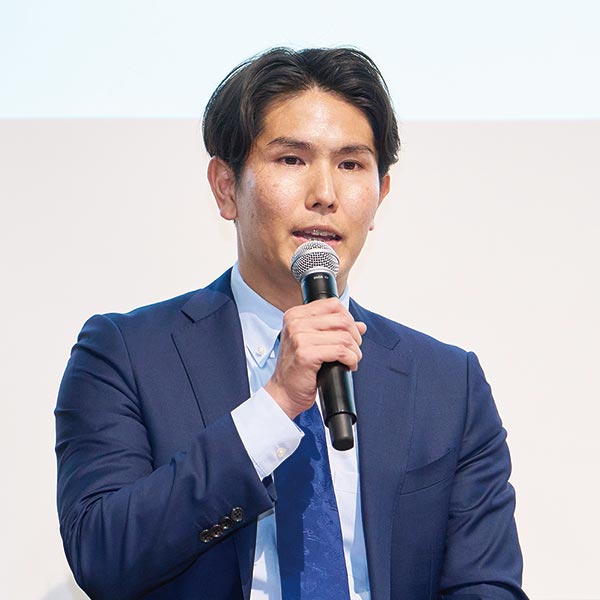 岩澤 一史氏