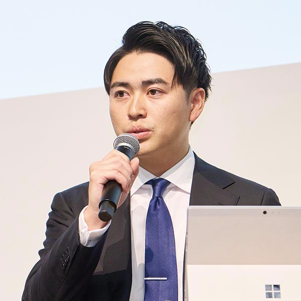 井上 裕也氏