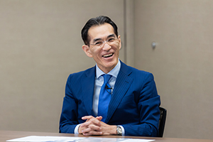 朝倉 智也