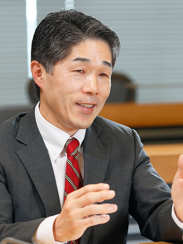 山本 直紀氏