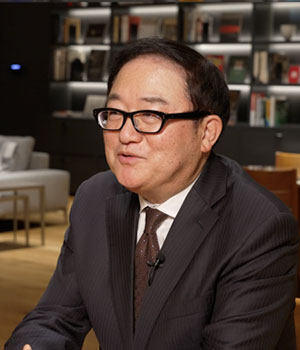 塚本 卓治氏