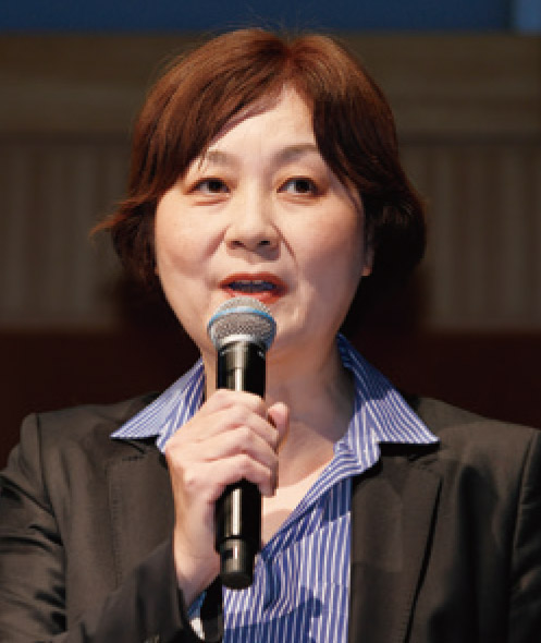 刈谷 明子氏