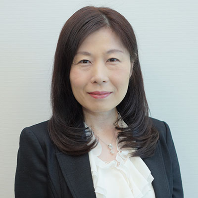 遠藤 ゆかり氏