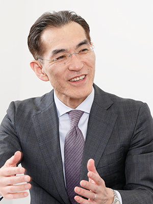 朝倉 智也