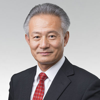 南川 久氏
