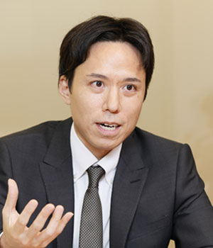 滝沢 圭氏