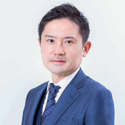 甲斐 真一郎氏