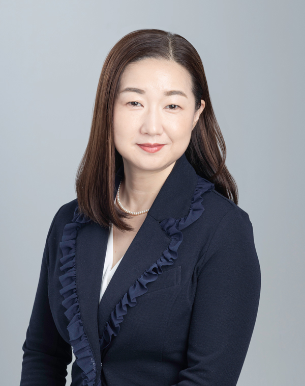 小松 薫夜氏